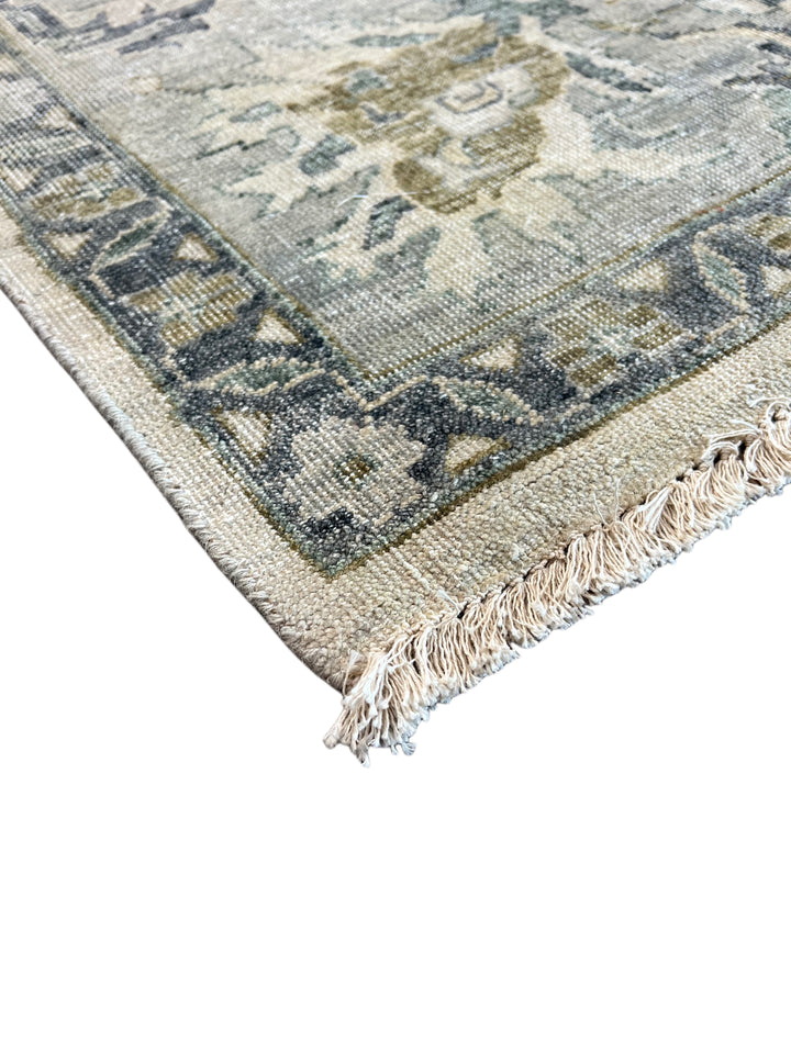 Ivory &amp; Soft Blue Antique-Inspired Floral Low Pile Rug – 9’11” x 13’8”