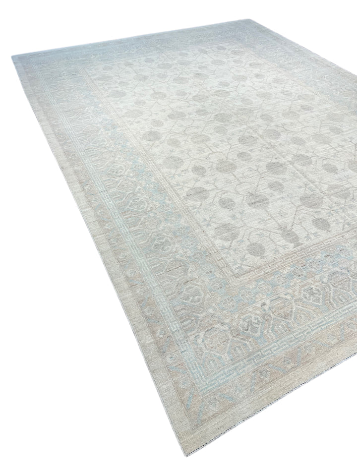Ivory, Taupe &amp; Pale Blue Antique-Inspired Low Pile Rug – 10’3” x 14’