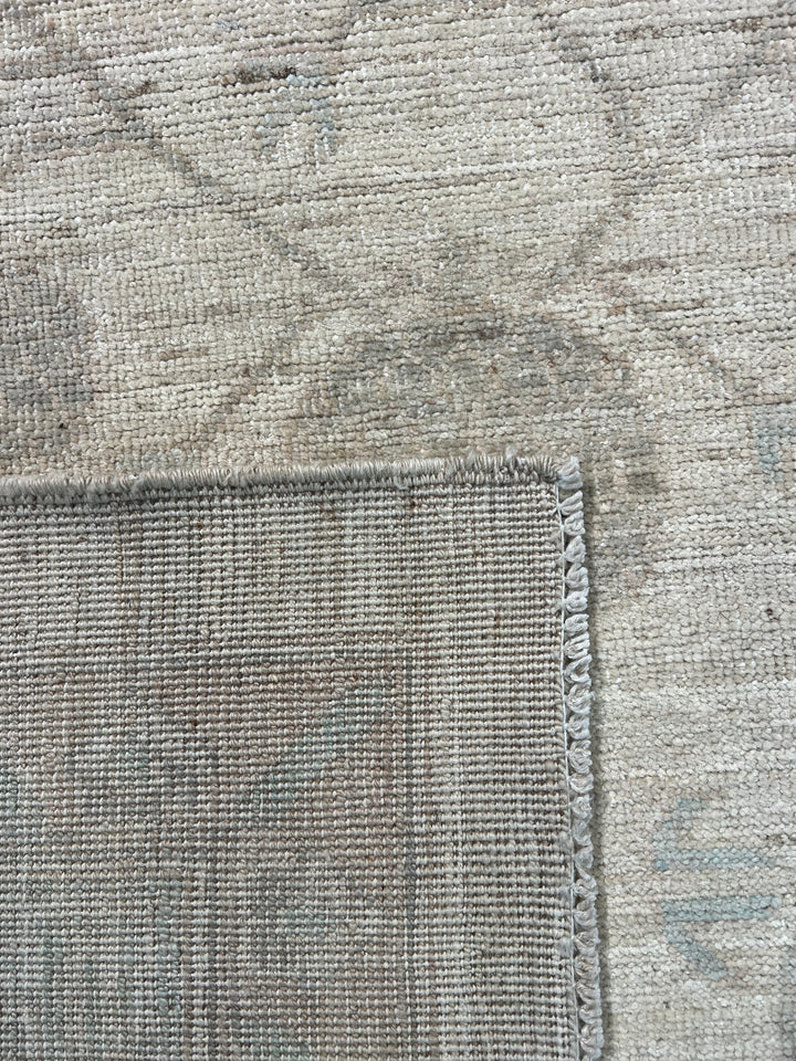 Ivory, Taupe &amp; Pale Blue Antique-Inspired Low Pile Rug – 10’3” x 14’