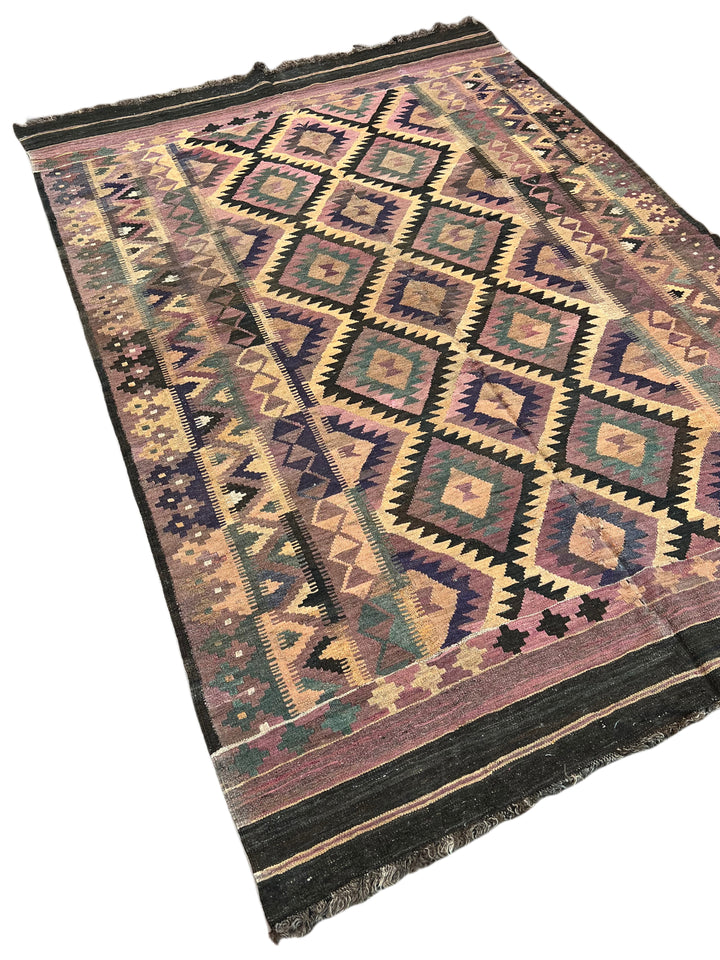 Dusty Rose, Sage &amp; Black Vintage Kilim Flat-weave Rug – Circa 1980 – 5’9” x 8’7”