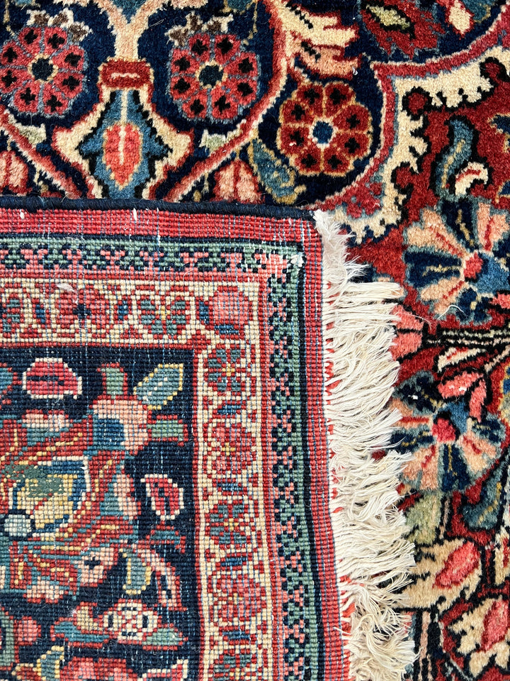 Brick Red &amp; Navy Antique Sarouk Medallion Rug – Circa 1930 – 4’2” x 6’7”