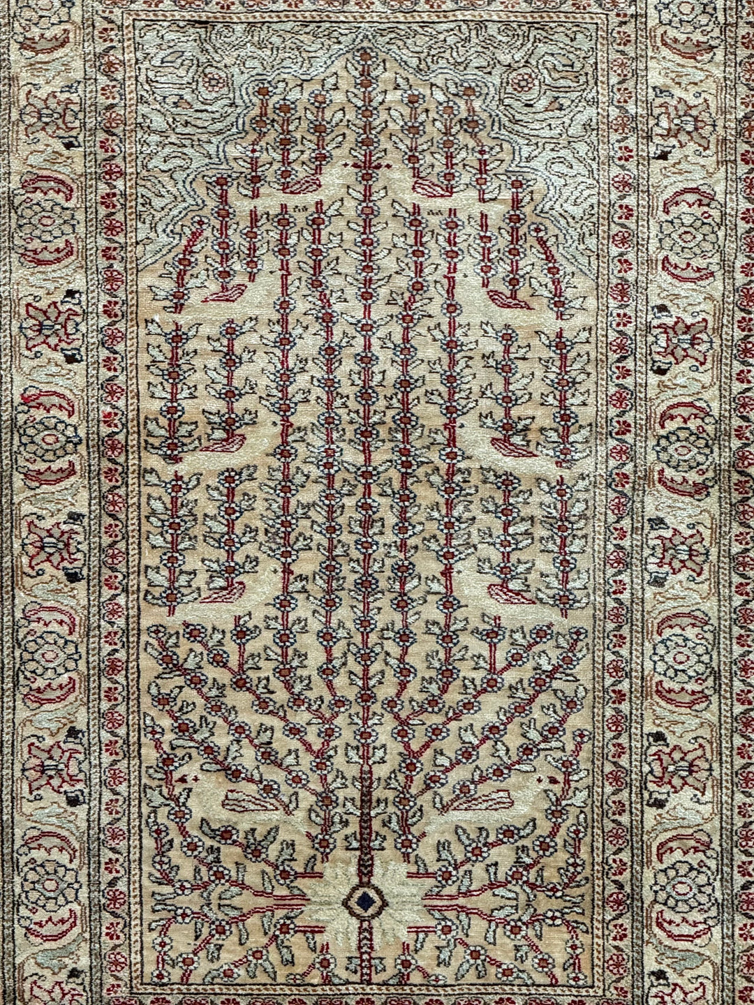 Ivory &amp; Red Tree of Life Turkish Silk Rug – 2’3” x 3’5”