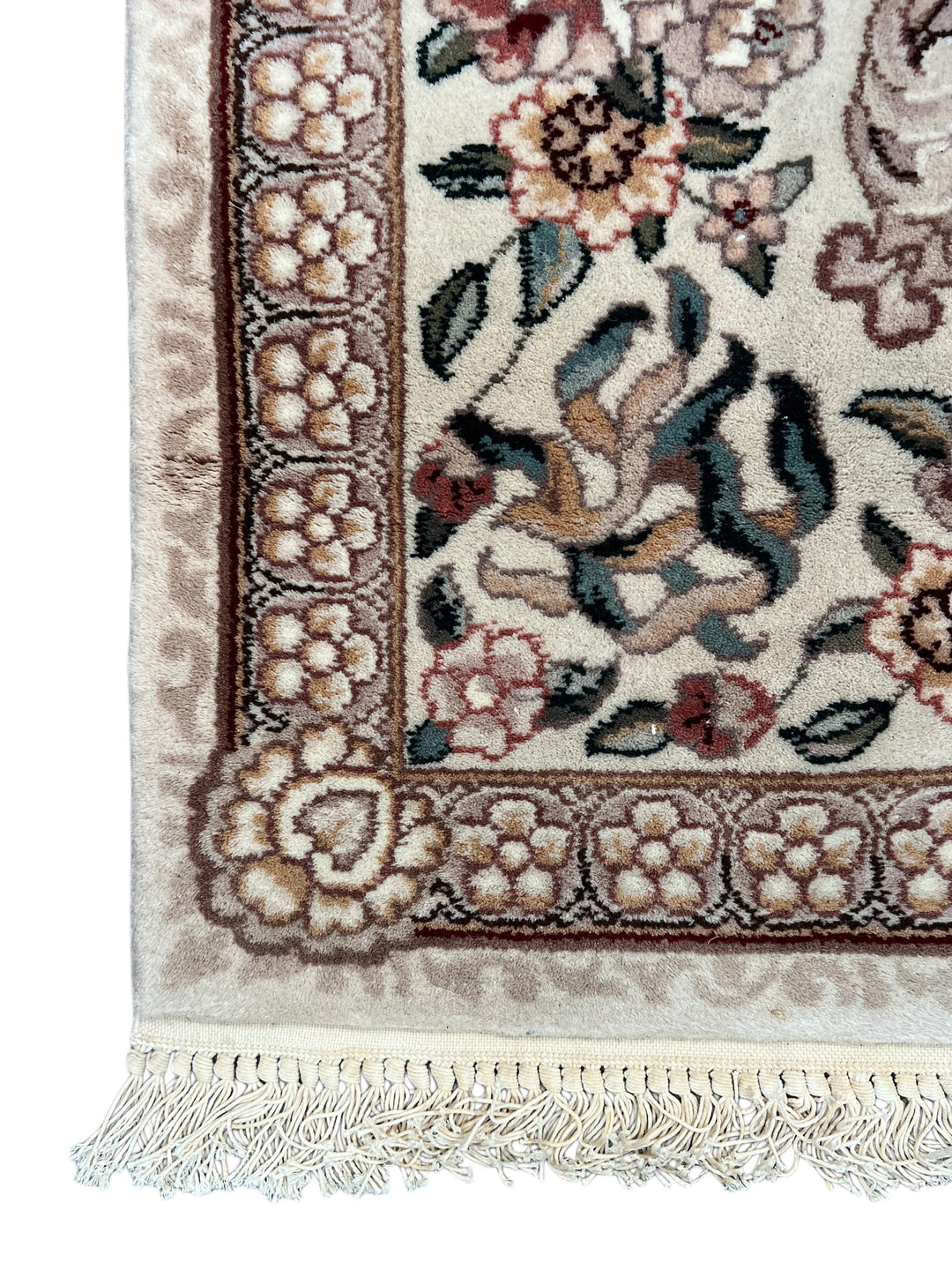 Ivory &amp; Beige Floral Chinese Piled Aubusson Style Rug – 4’0” x 6’0”
