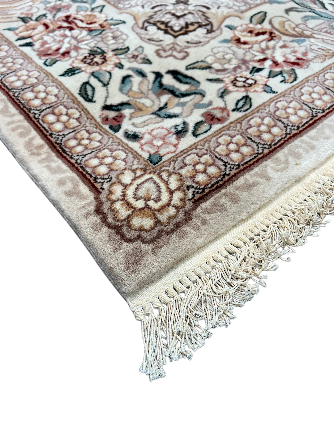 Ivory &amp; Beige Floral Chinese Piled Aubusson Style Rug – 4’0” x 6’0”