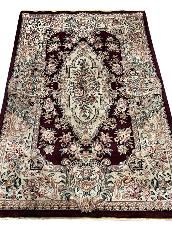 Burgundy &amp; Ivory Floral Chinese Piled Aubusson Style Rug – 4’1” x 6’1”