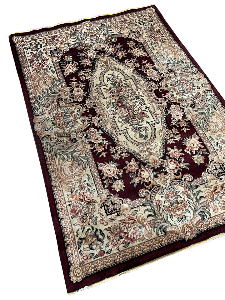 Burgundy &amp; Ivory Floral Chinese Piled Aubusson Style Rug – 4’1” x 6’1”
