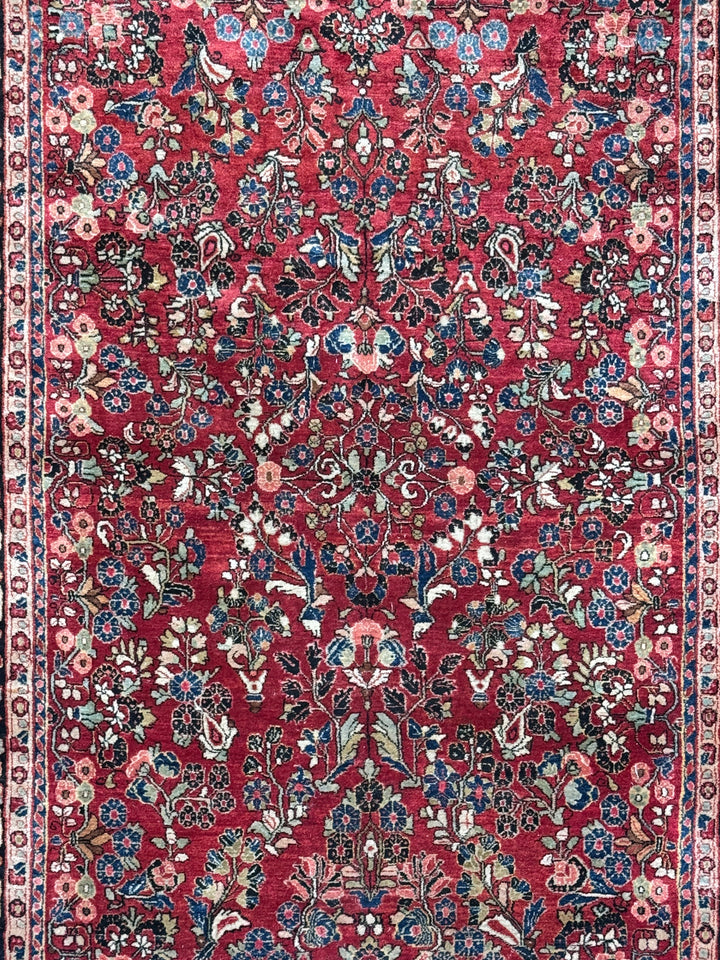 Red &amp; Navy Floral Sarouk Style Rug – 6’5” x 9’0”
