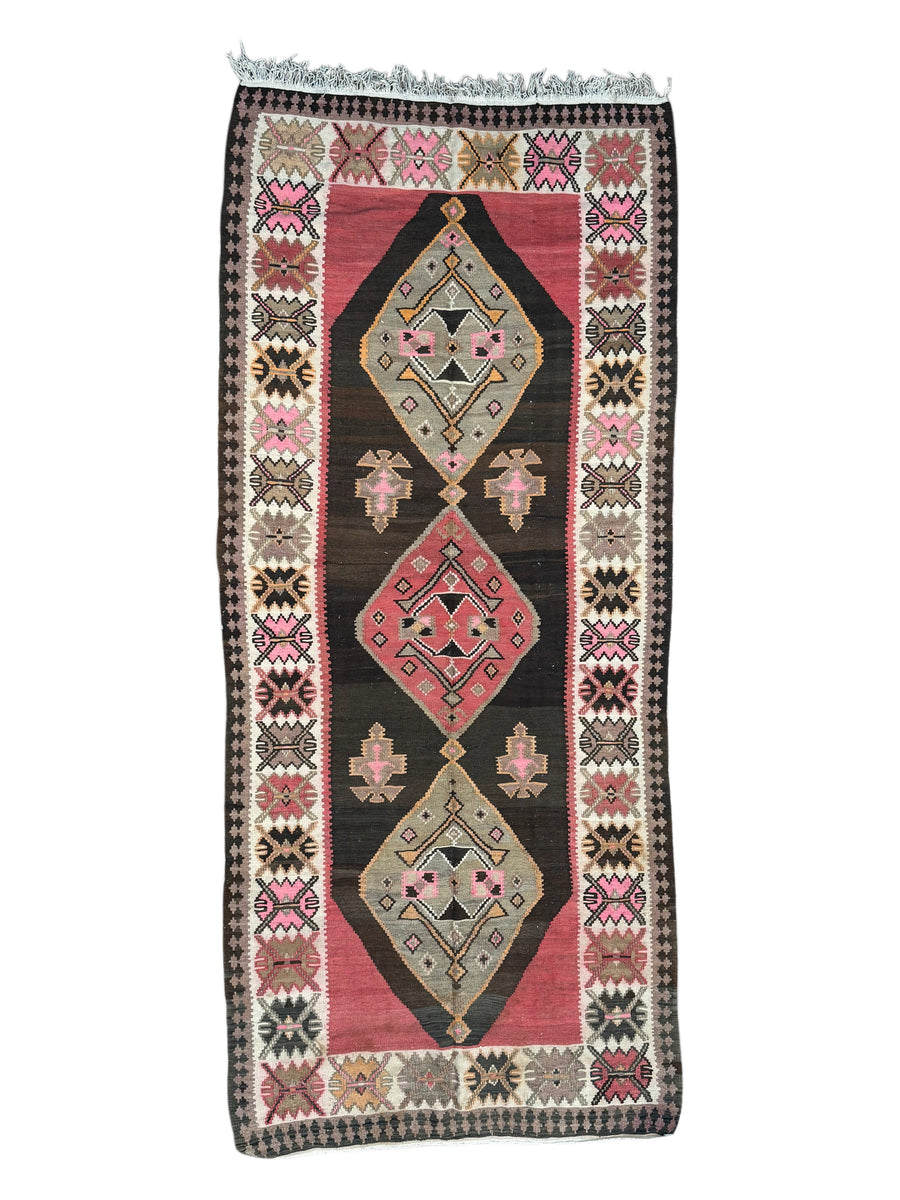 Black, Rose & Ivory Geometric Kilim Style Rug – 4’8” x 11’0”