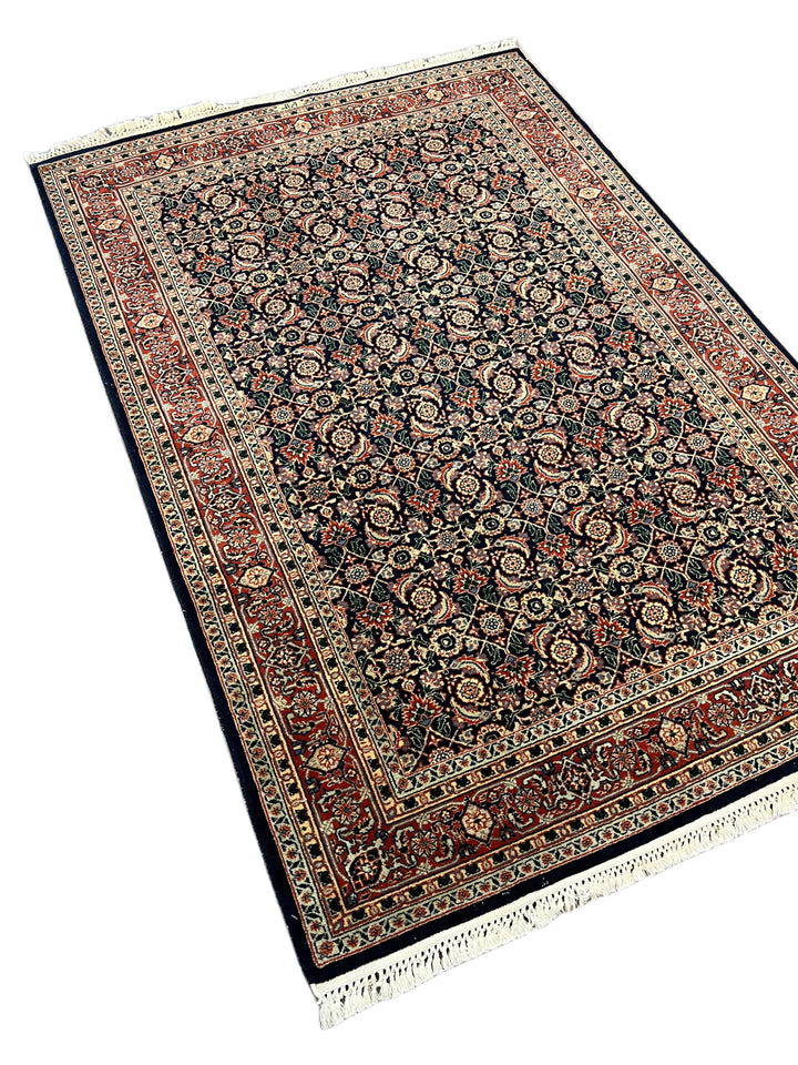 Deep Navy &amp; Rust Herati Tabriz Style Rug – 4’0” x 6’1”