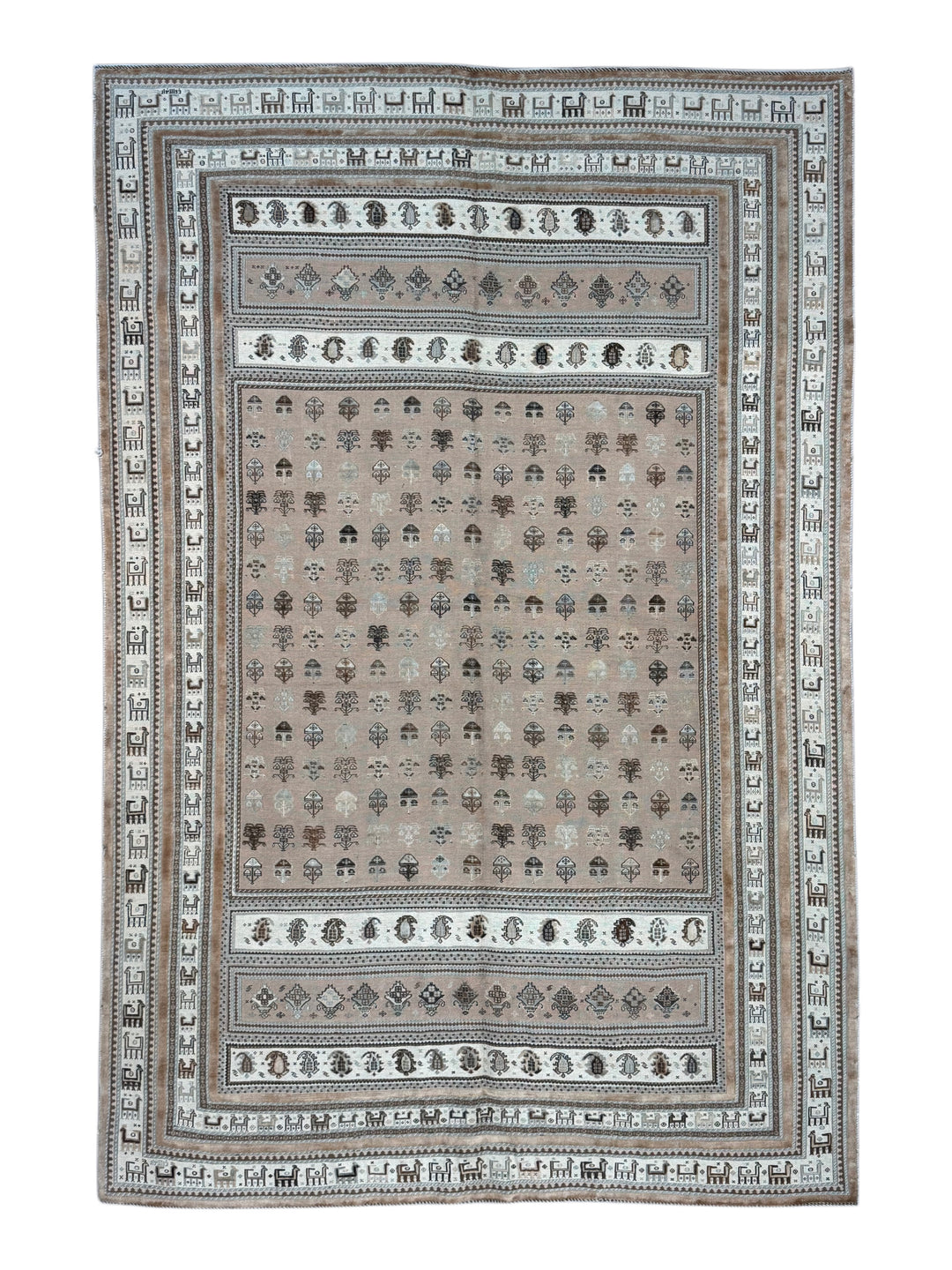Soft Taupe &amp; Ivory Geometric Soumak Style Rug, Circa 1970 – 6’5” x 9’8”