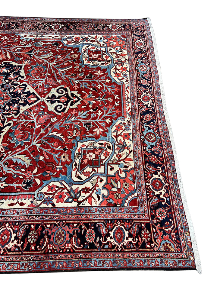Antique Red &amp; Navy Heriz Rug, Circa 1920 – 9’1” x 11’10”
