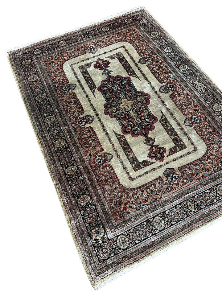 Ivory &amp; Soft Peach Silk Qum Rug – Circa 1960 – 3’5” x 5’1”