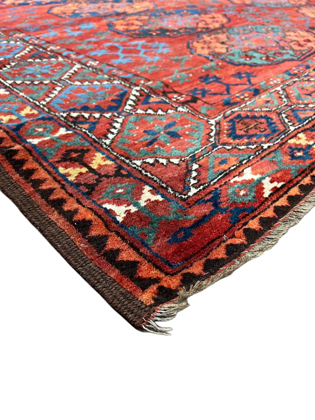 Deep Red &amp; Black Bokara Rug – Circa 1920 – 7’7” x 8’5”