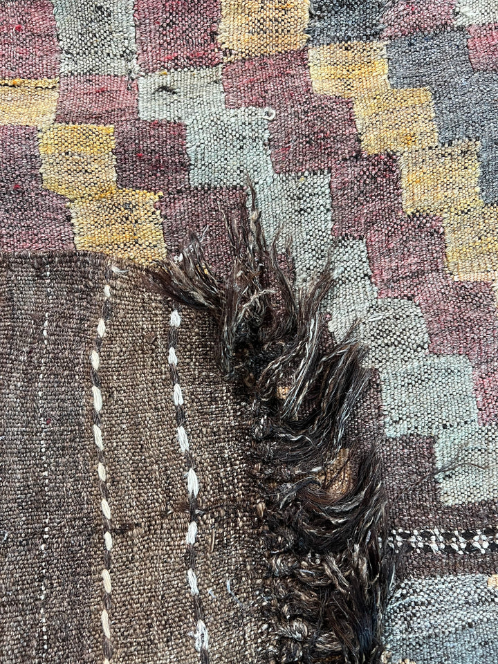 Muted Brown &amp; Sage Geometric Kilim Rug – 7’3” x 10’6”