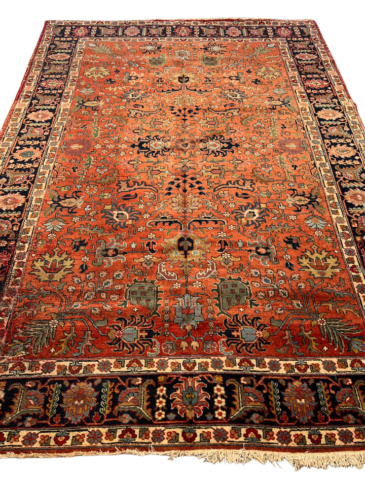 Rust &amp; Navy Floral Heriz Rug – Circa 1920 | 7’0” × 10’4”