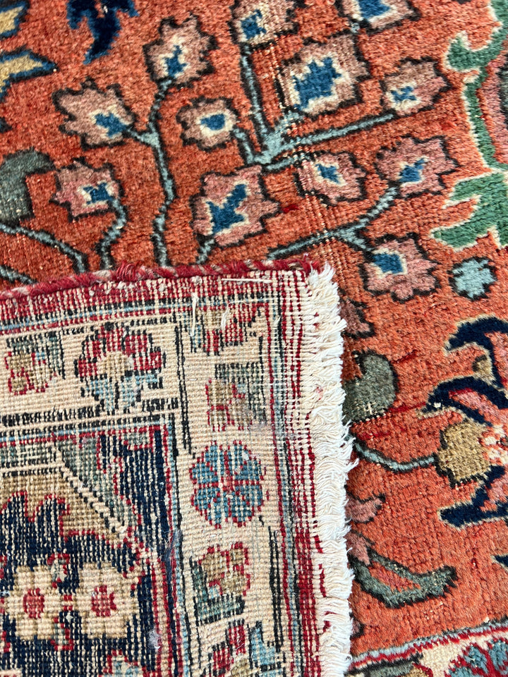 Rust &amp; Navy Floral Heriz Rug – Circa 1920 | 7’0” × 10’4”