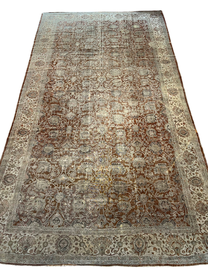 Rust &amp; Sage Oversized Vintage Indian Agra - Wool Rug – 11’3” × 20’7”, Circa 1980