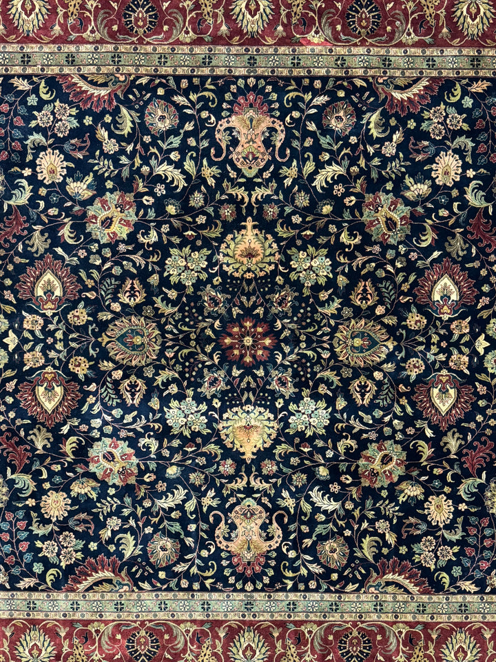 Navy &amp; Rust Indian Agra Square Rug – 12’ × 12’