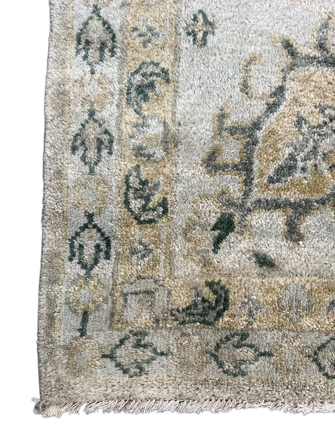 Soft Gray - Green &amp; Ivory Oversized Ushak Style Rug – 13’6” × 18’6”