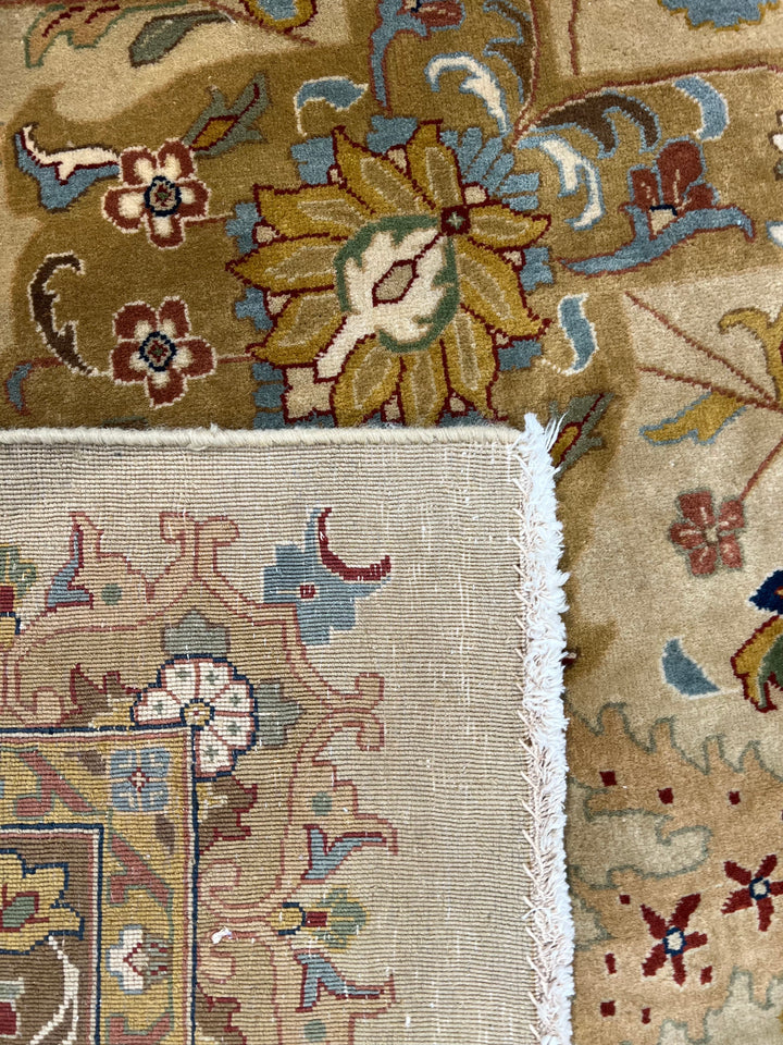Ivory &amp; Taupe Indian Tabriz Square Wool Rug – 14’8” × 15’0”