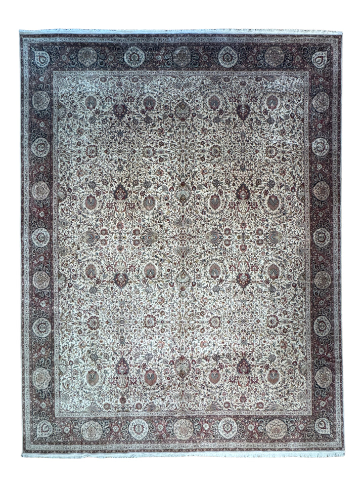 Ivory &amp; Burgundy Oversized Indian Agra Rug – 15’1” × 19’9”