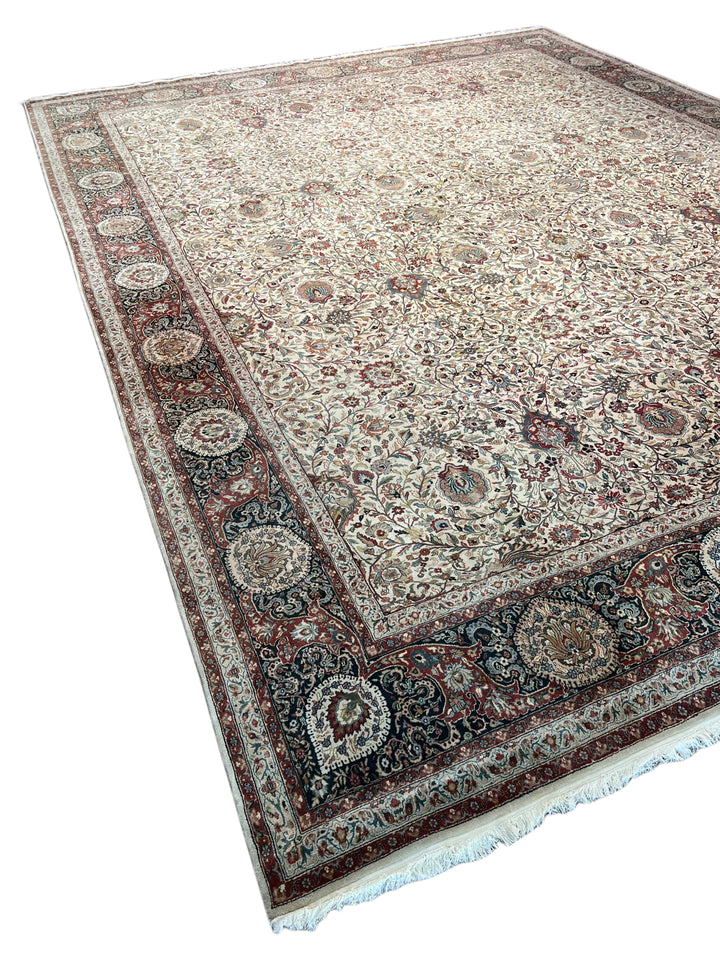Ivory &amp; Burgundy Oversized Indian Agra Rug – 15’1” × 19’9”