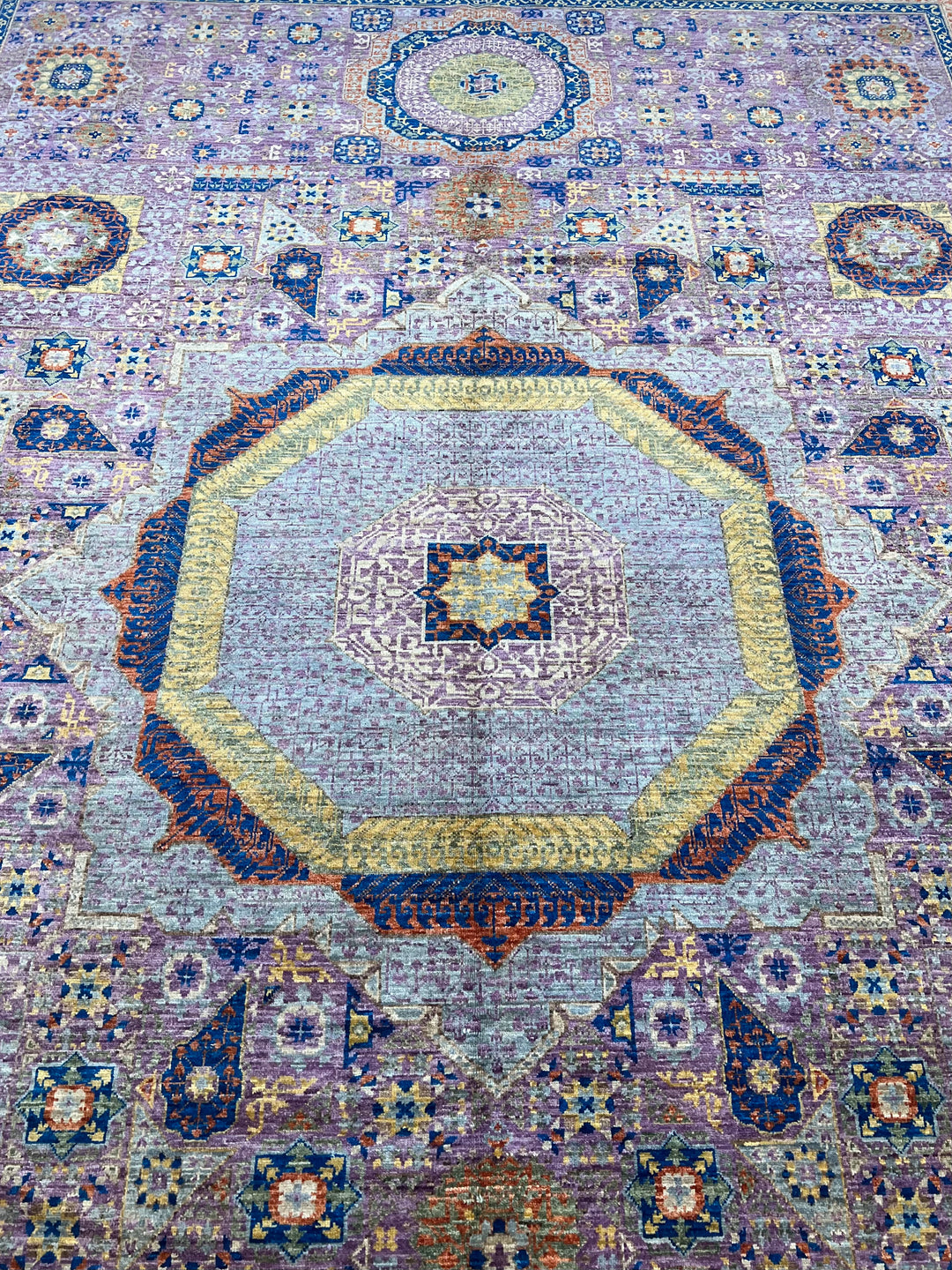 Lavender &amp; Blue Geometric Medallion Mamluk Wool Area Rug – 8’11” × 11’11”