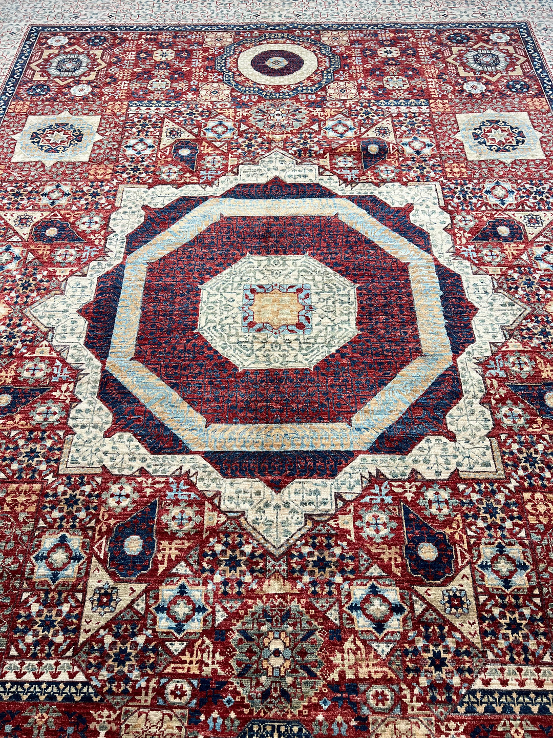 Red, Ivory &amp; Navy Mamluk Medallion Wool Rug – 8’1” × 12’0”