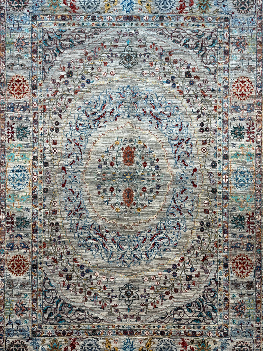 Silver, Ivory &amp; Multicolor Floral Medallion Rug – 8’10” × 12’9”