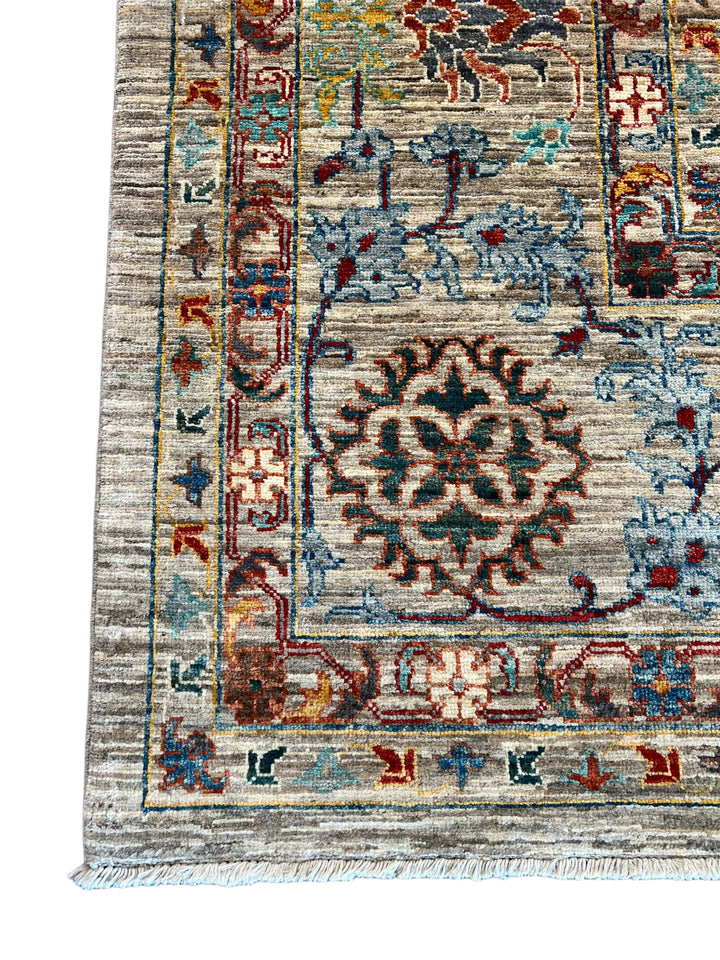 Silver, Ivory &amp; Multicolor Floral Medallion Rug – 8’10” × 12’9”