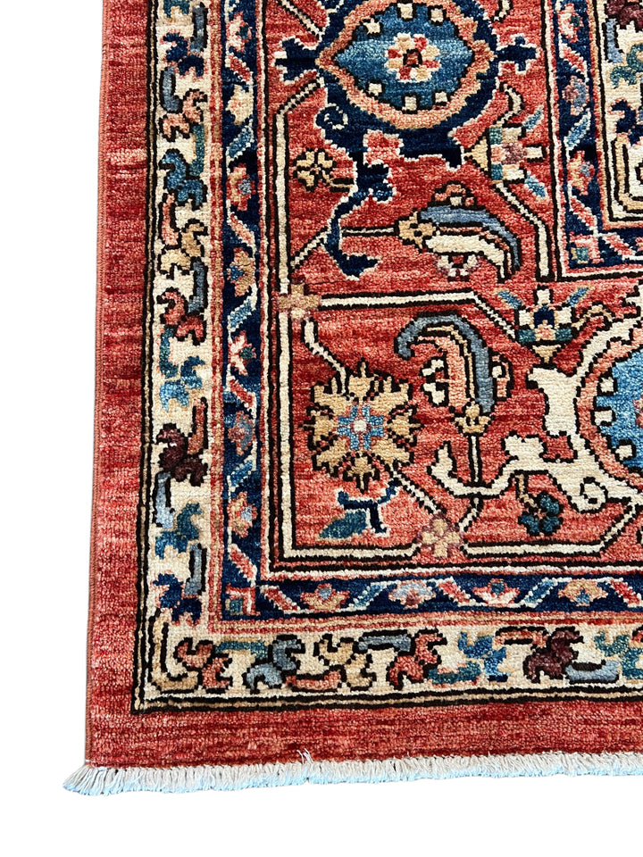 Navy, Rust &amp; Ivory Heriz Style Wool Rug – 8’11” x 11’11”