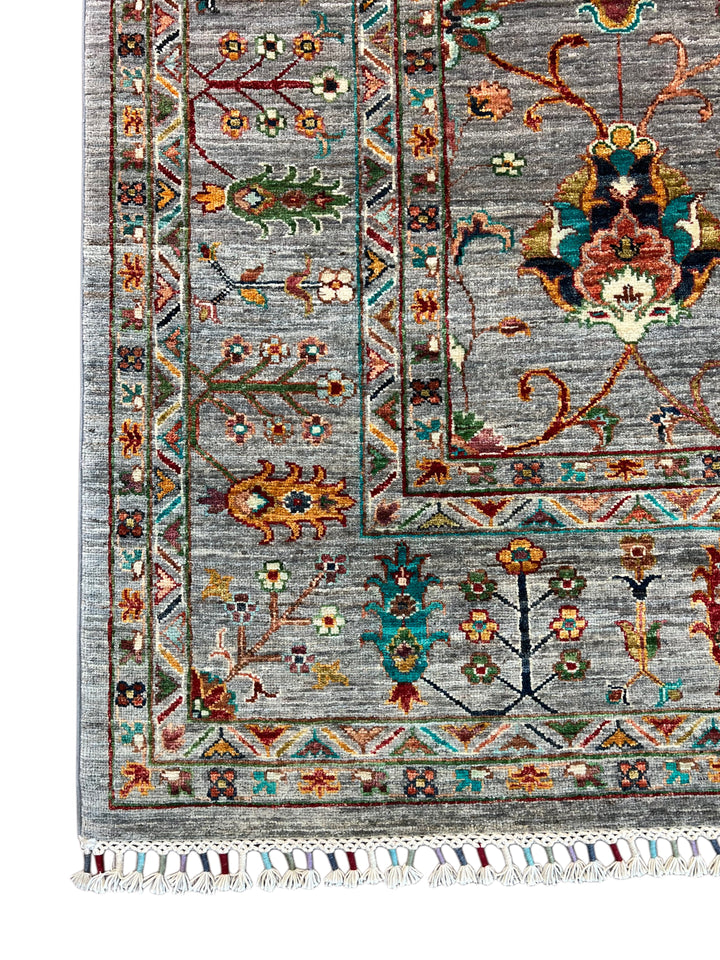 Soft Grey &amp; Multicolor Traditional Floral Wool Rug – 8’3” x 11’5”