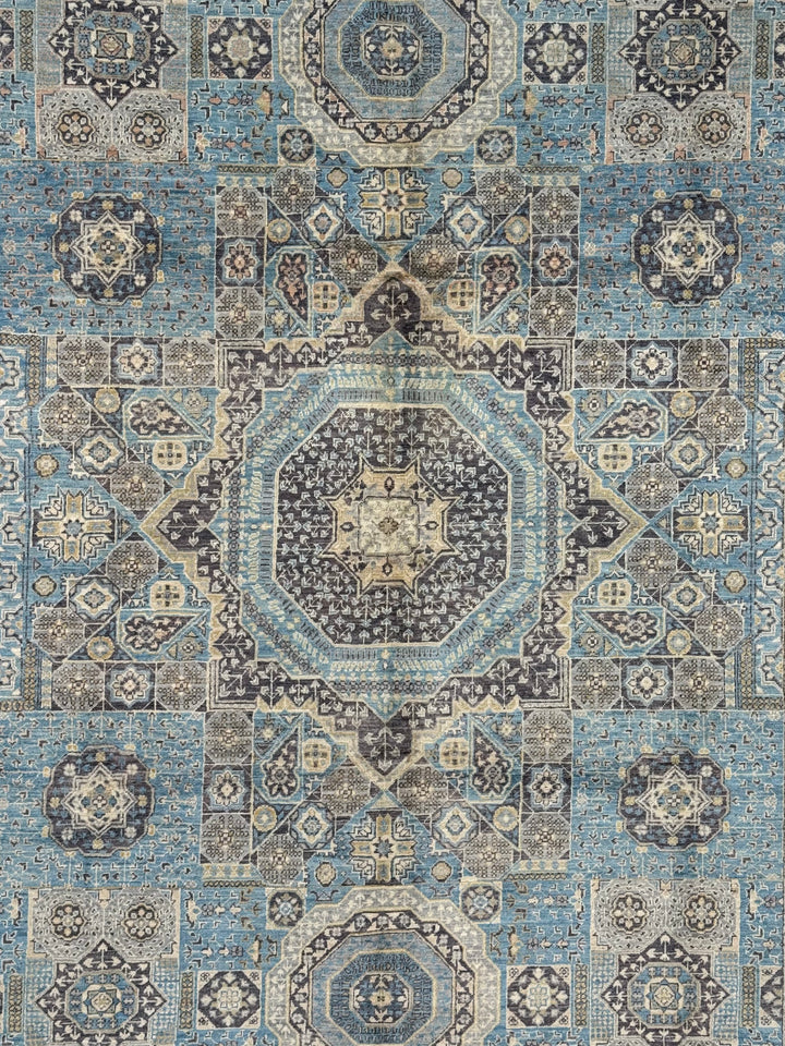 Sky Blue &amp; Ivory Geometric Medallion Wool Rug – 8’3” x 10’2”