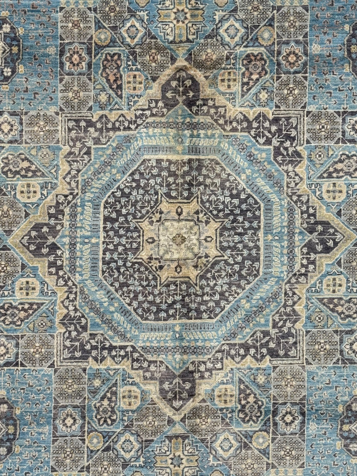 Sky Blue &amp; Ivory Geometric Medallion Wool Rug – 8’3” x 10’2”