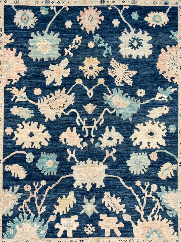 Deep Navy &amp; Ivory Floral Ushak Wool Rug – 8’0” x 9’10”