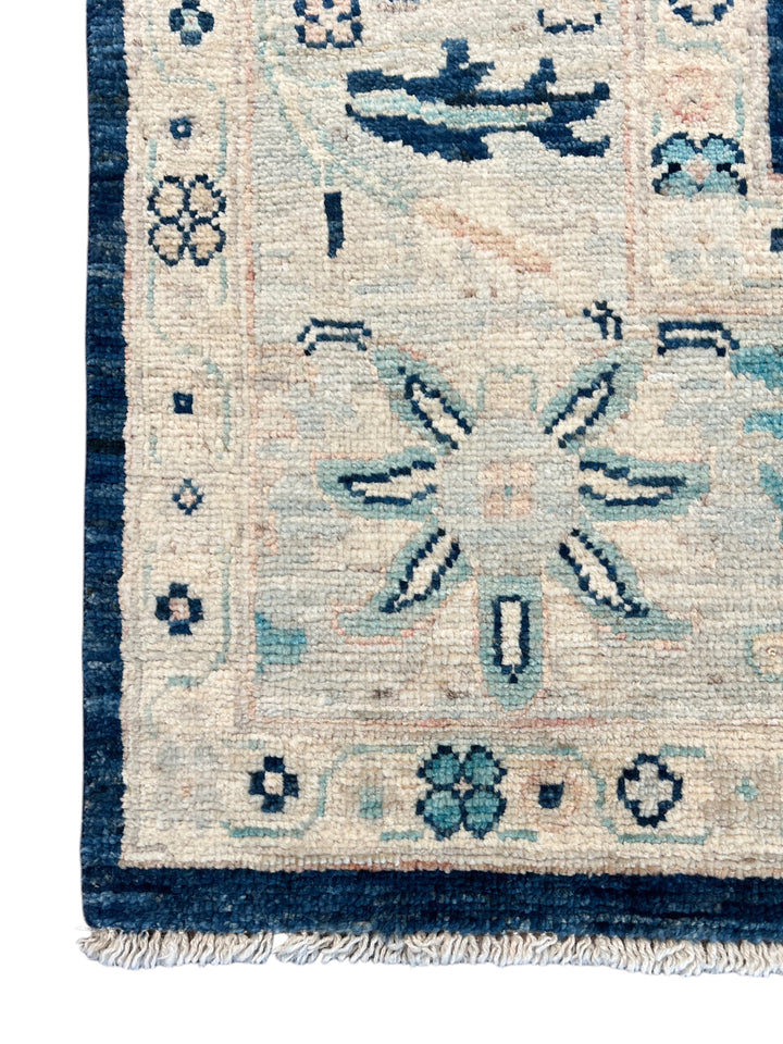 Deep Navy &amp; Ivory Floral Ushak Wool Rug – 8’0” x 9’10”