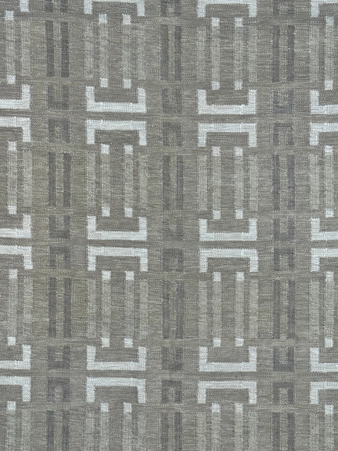 Taupe Gray &amp; Ivory Geometric Pet-Friendly Flatweave Rug – 11’6” x 14’10”