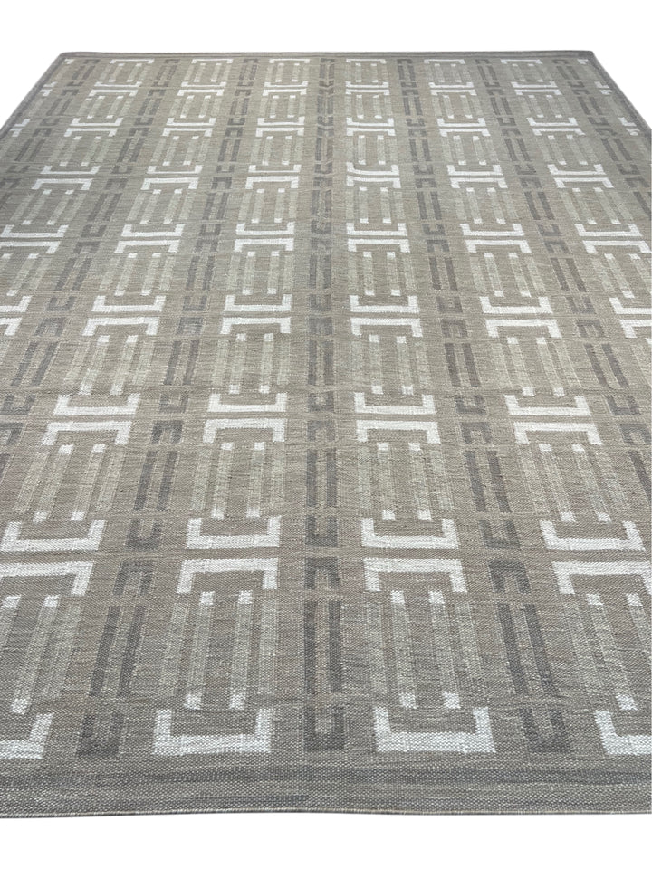 Taupe Gray &amp; Ivory Geometric Pet-Friendly Flatweave Rug – 11’6” x 14’10”