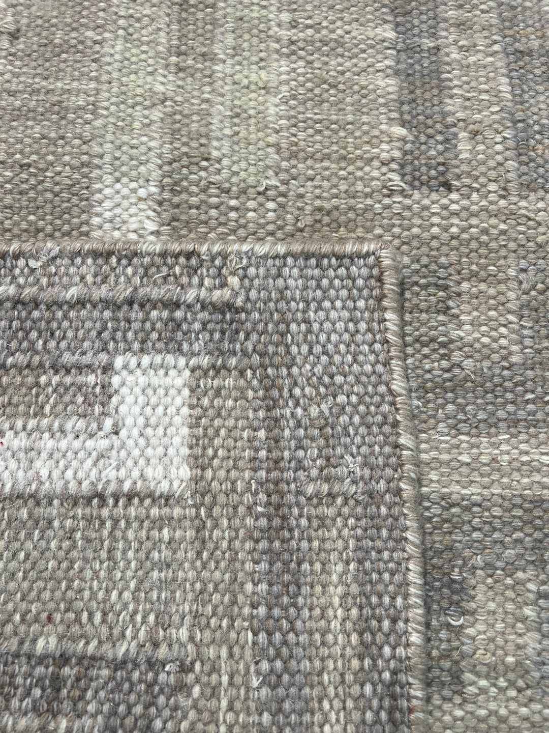 Taupe Gray &amp; Ivory Geometric Pet-Friendly Flatweave Rug – 11’6” x 14’10”