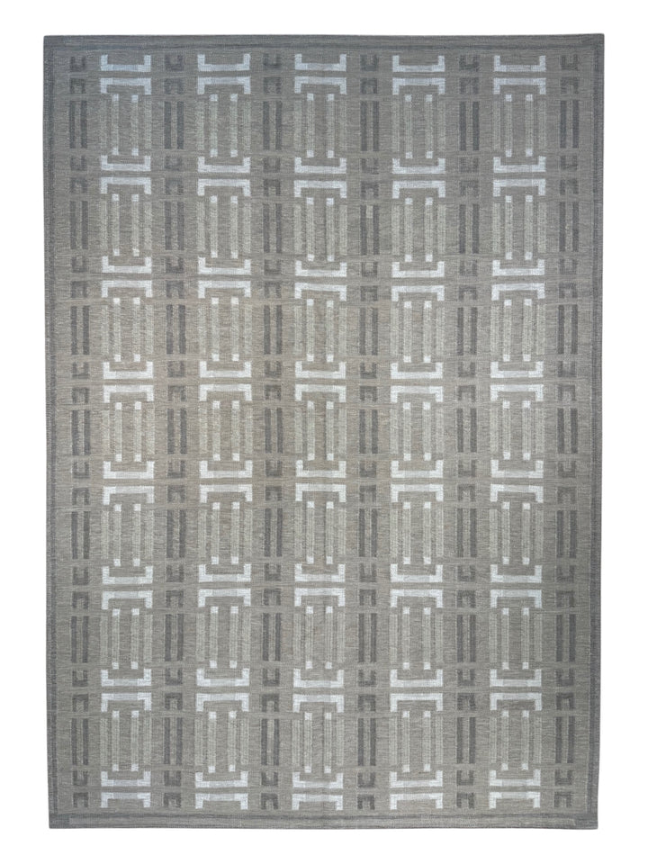 Taupe Gray &amp; Ivory Geometric Pet-Friendly Flatweave Rug – 9’8” x 13’10”
