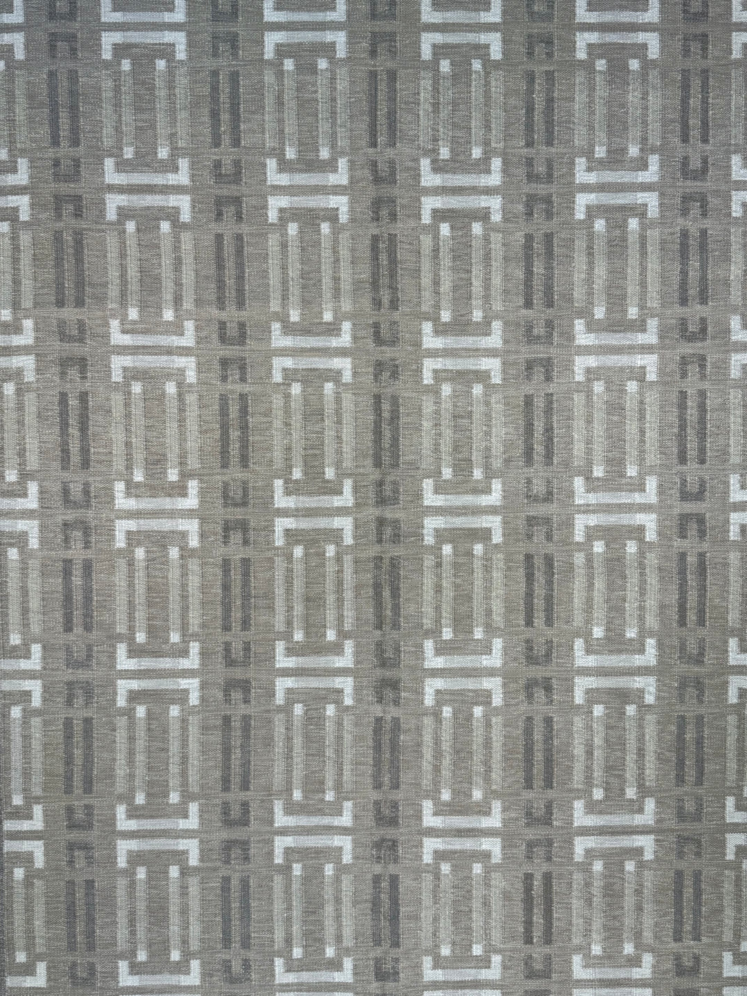 Taupe Gray &amp; Ivory Geometric Pet-Friendly Flatweave Rug – 9’1” x 12’3”