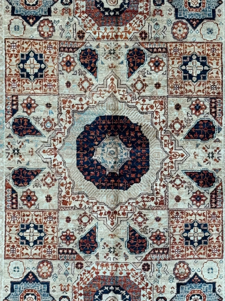Ivory, Navy &amp; Rust Mamluk Style Wool Rug – 4’0” x 5’10”