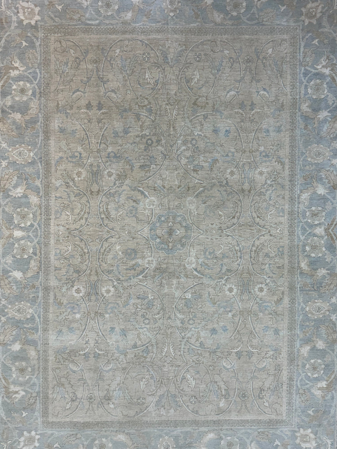 Soft Blue &amp; Taupe Fine-Weave Floral Rug – 8’9” x 12’2”