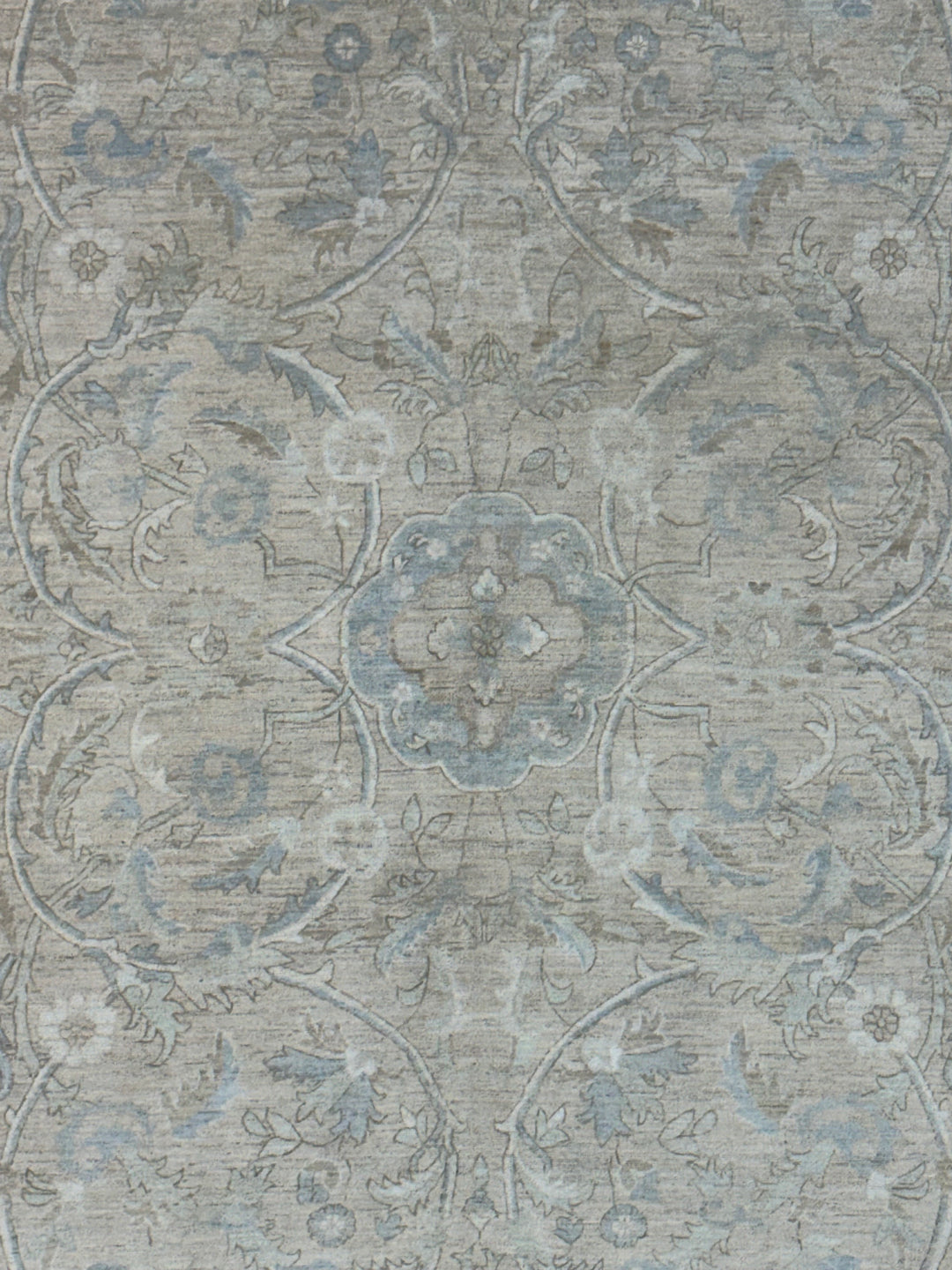 Soft Blue &amp; Taupe Fine-Weave Floral Rug – 8’9” x 12’2”