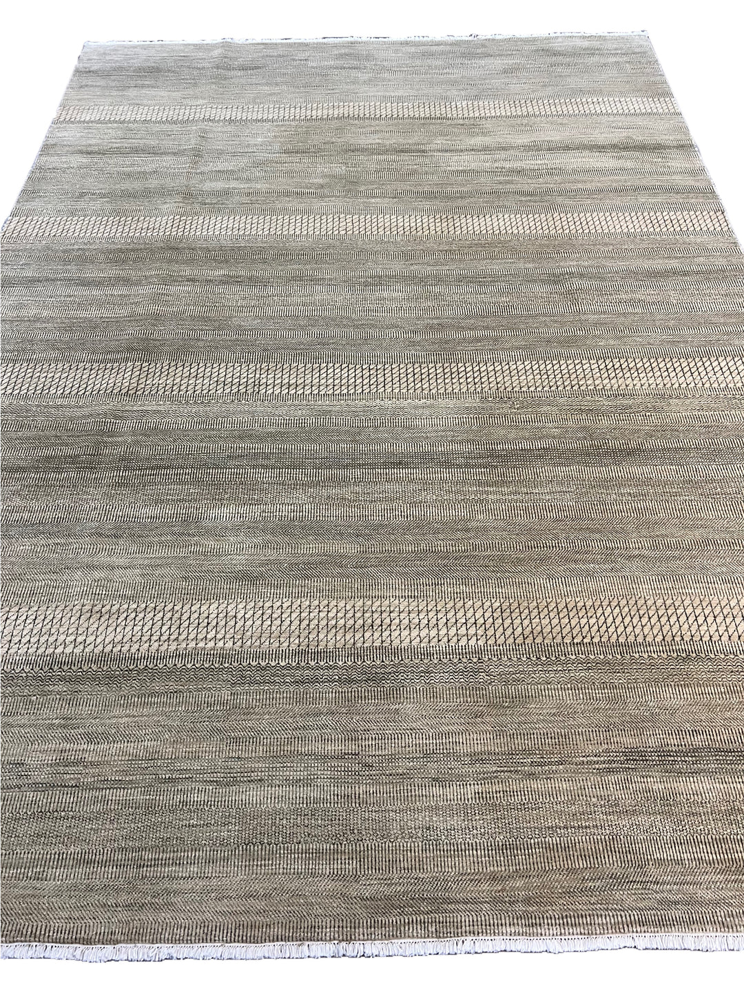 Gray &amp; Taupe Textured Geometric Wool Rug – 8’10” x 12’4”