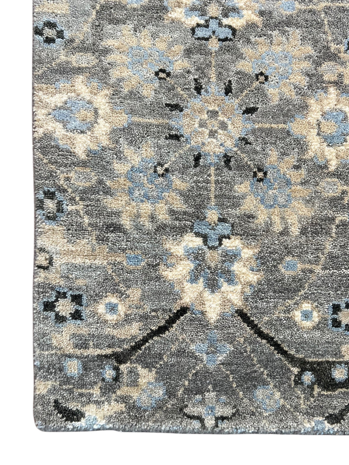 Grey &amp; Soft Blue Geometric Floral Rug with Ivory – 9’1” x 12’1”