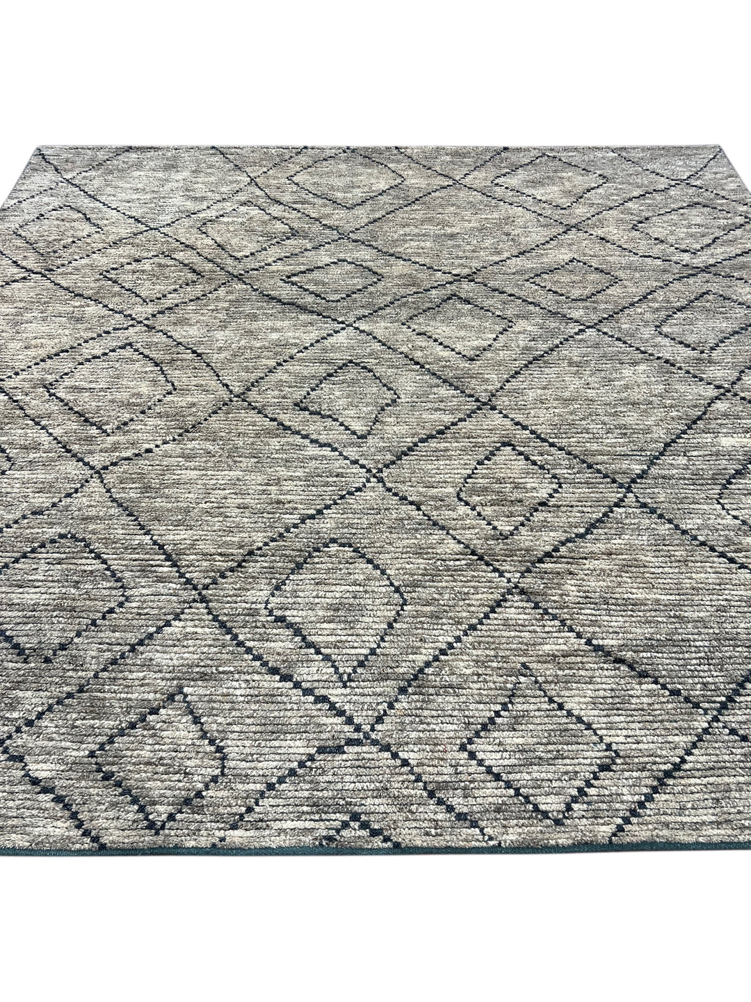 Gray &amp; Charcoal Geometric Diamond - Moroccan Style - Wool Rug – 8’11” x 9’1”