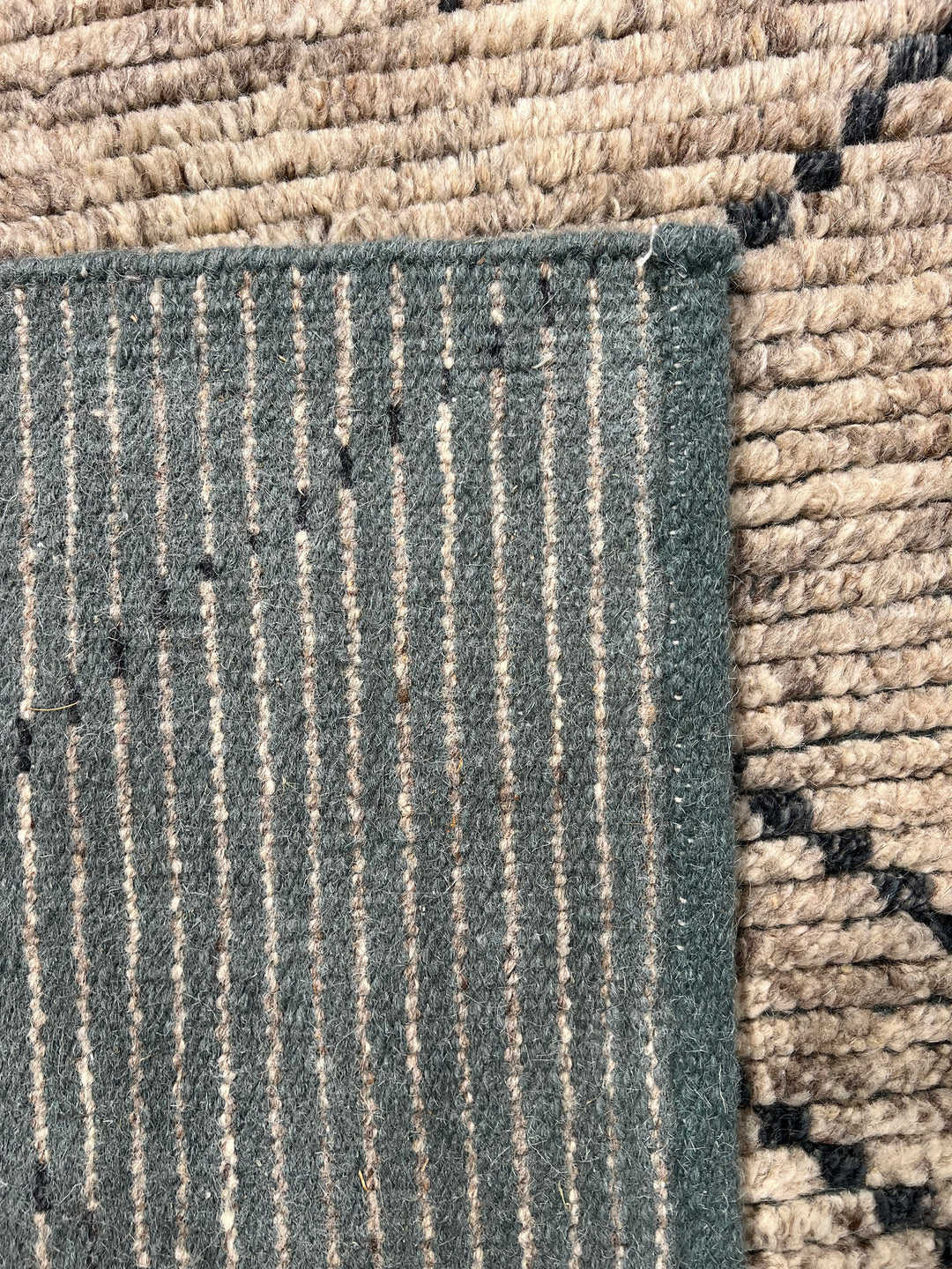 Gray &amp; Charcoal Geometric Diamond - Moroccan Style - Wool Rug – 8’11” x 9’1”
