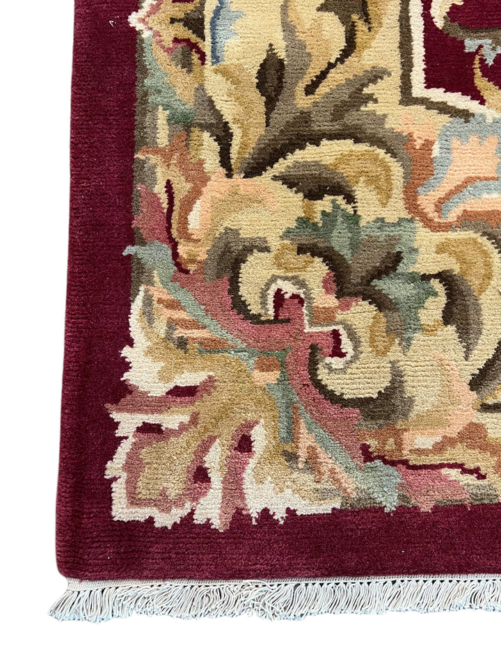 Ivory &amp; Burgundy French Savonnerie Style Rug – 12’0” x 14’9”