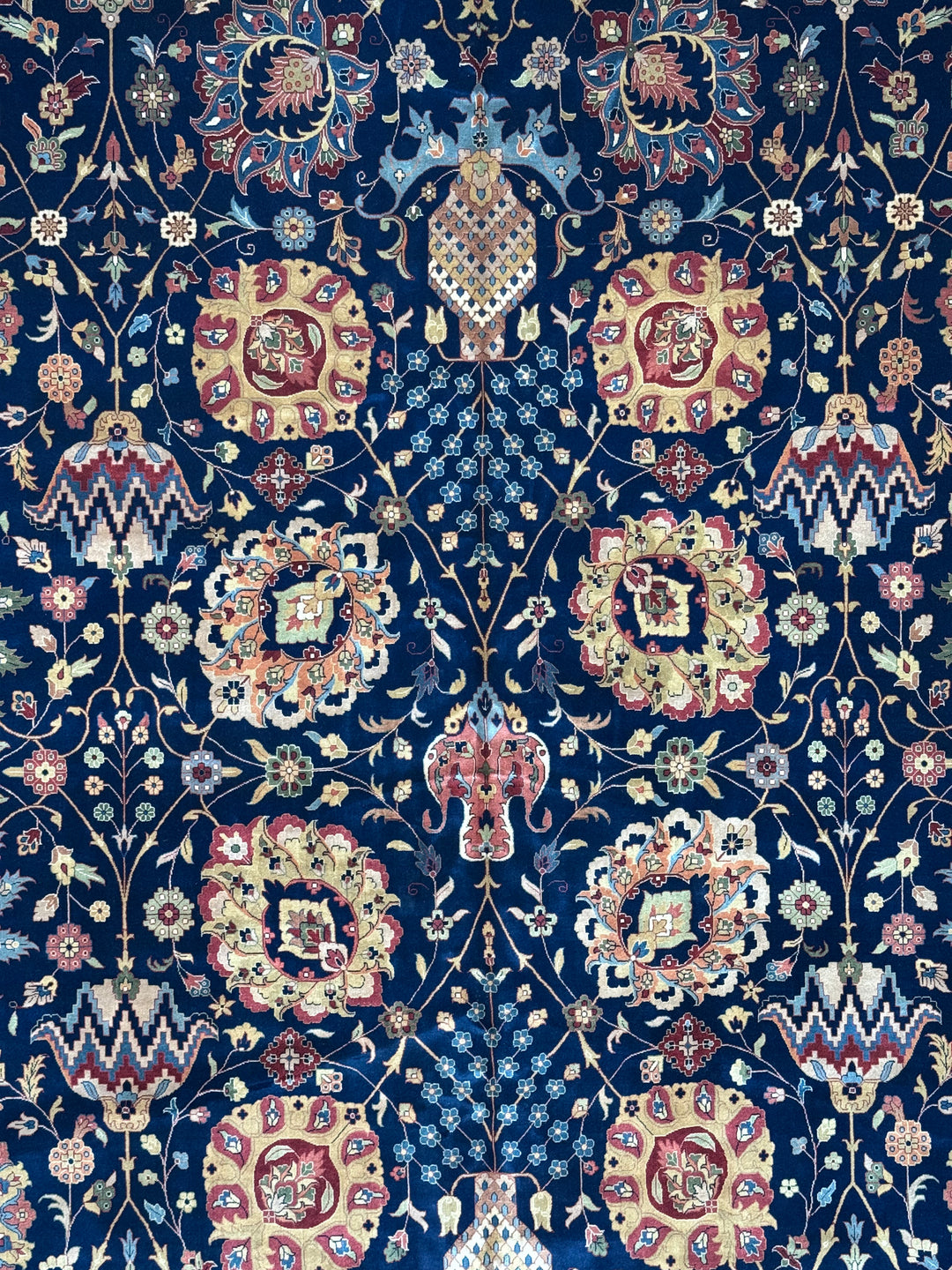 Navy Blue &amp; Burgundy Agra Style Floral Rug – 14’ x 19’